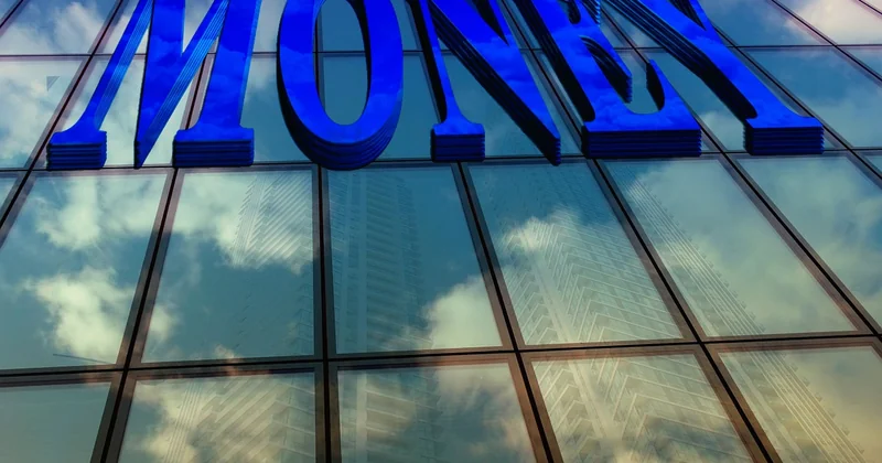 The 3-3-3 rule, the worst month, and what Buffett actually said